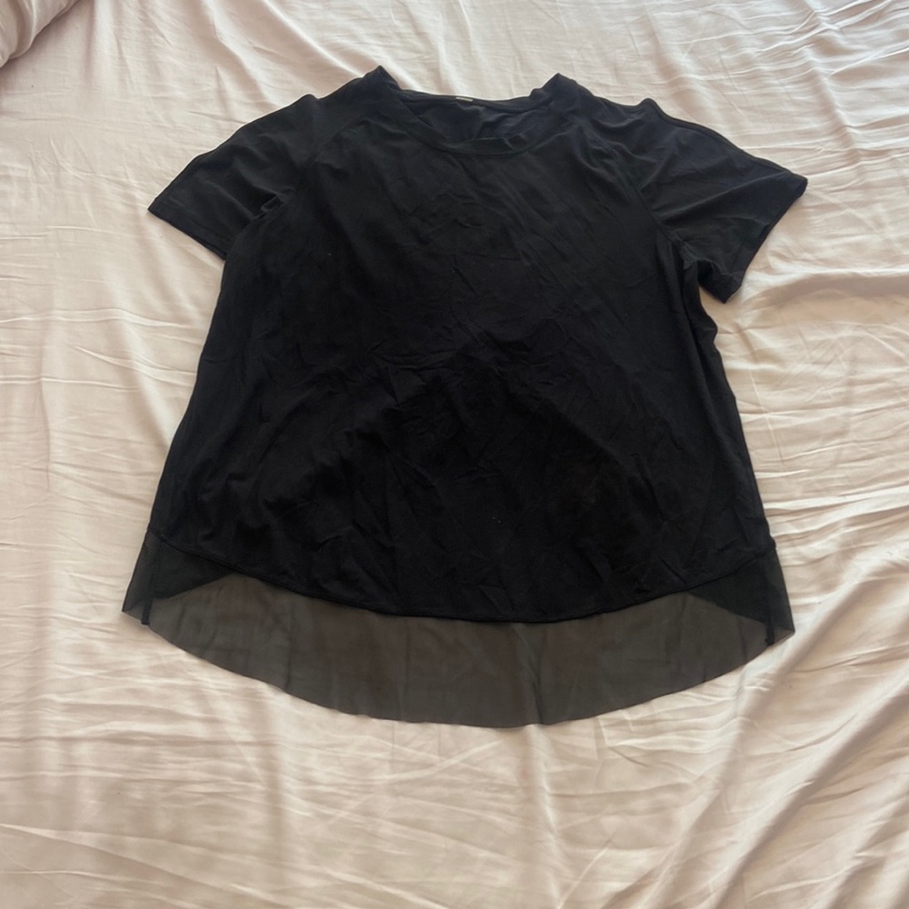 Lululemon cross over tee